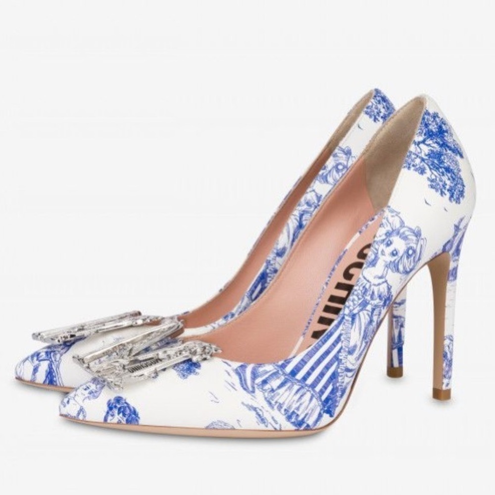 Moschino Toile de Jouy Printed Leather M Accent Pumps